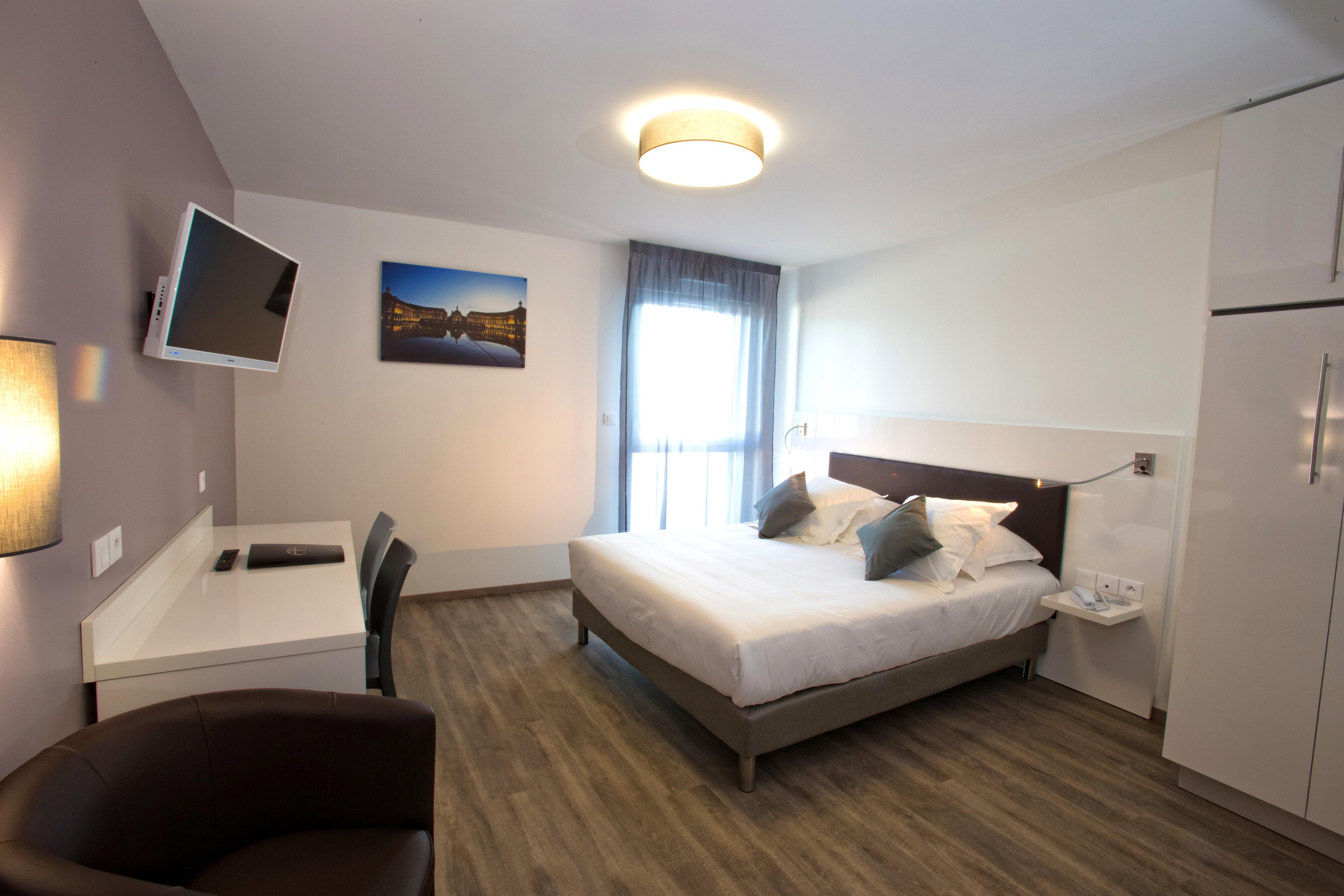 All Suites Appart Hotel Bordeaux Пессак Екстер'єр фото