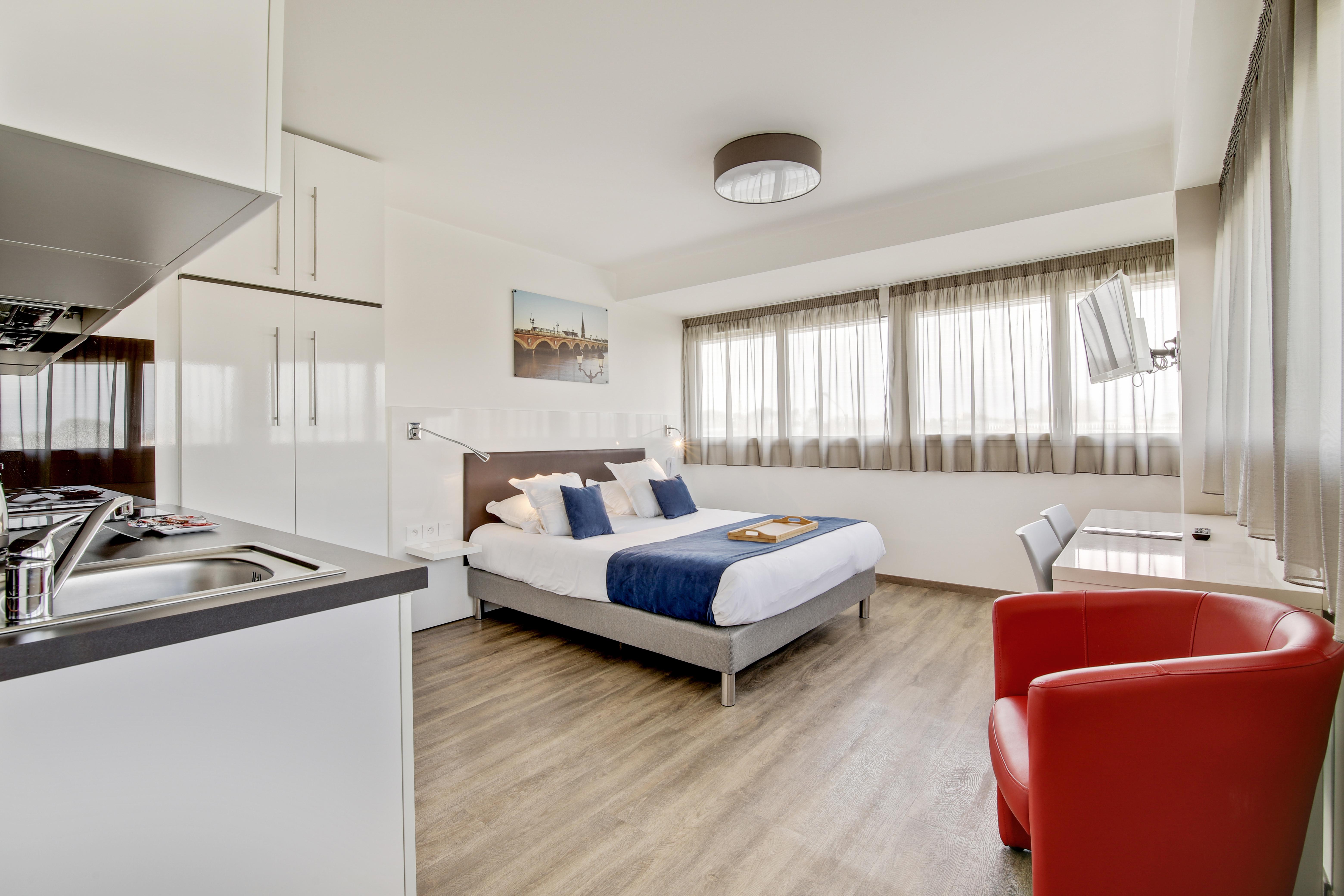 All Suites Appart Hotel Bordeaux Пессак Екстер'єр фото