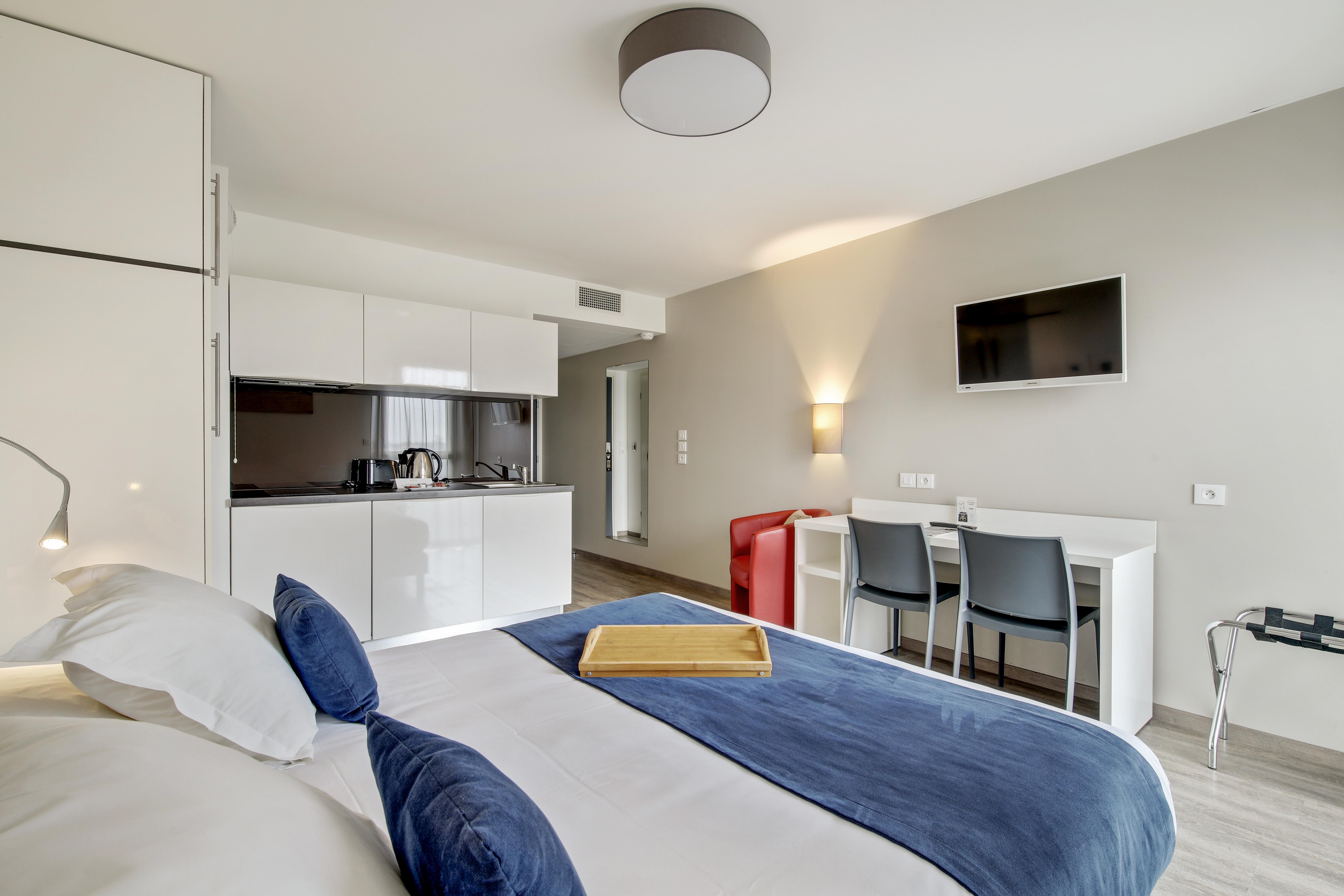 All Suites Appart Hotel Bordeaux Пессак Екстер'єр фото