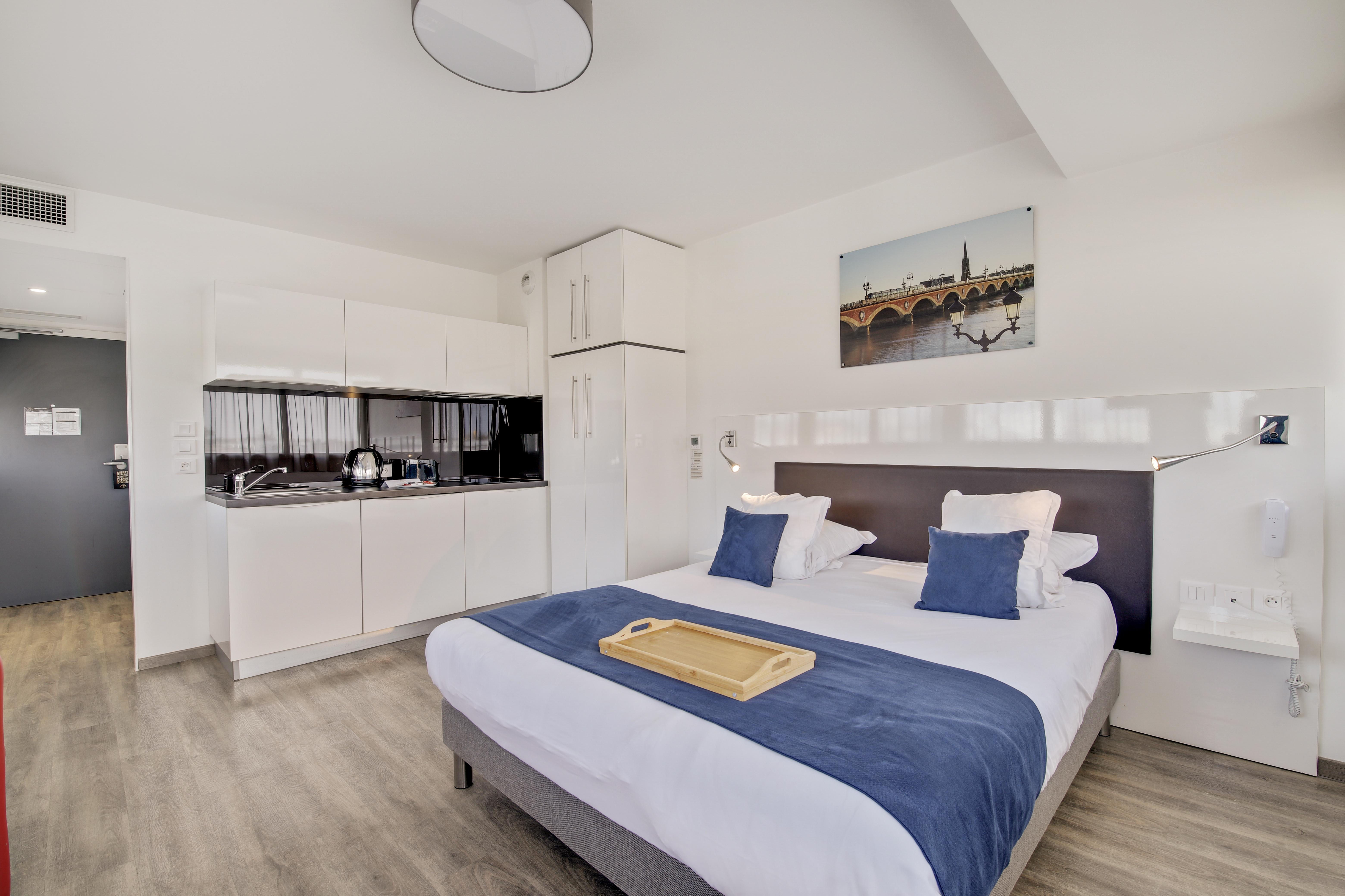 All Suites Appart Hotel Bordeaux Пессак Екстер'єр фото