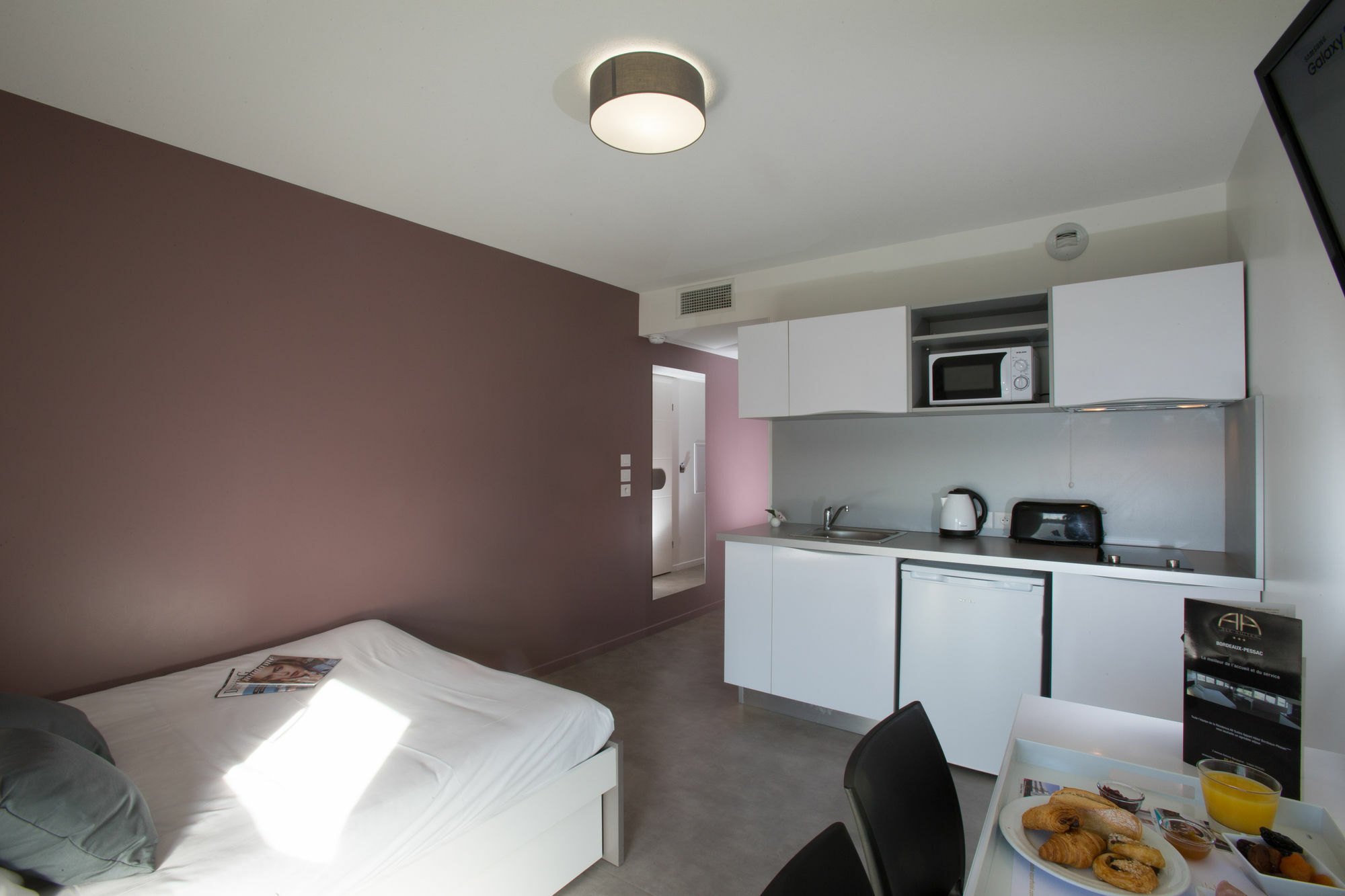 All Suites Appart Hotel Bordeaux Пессак Екстер'єр фото